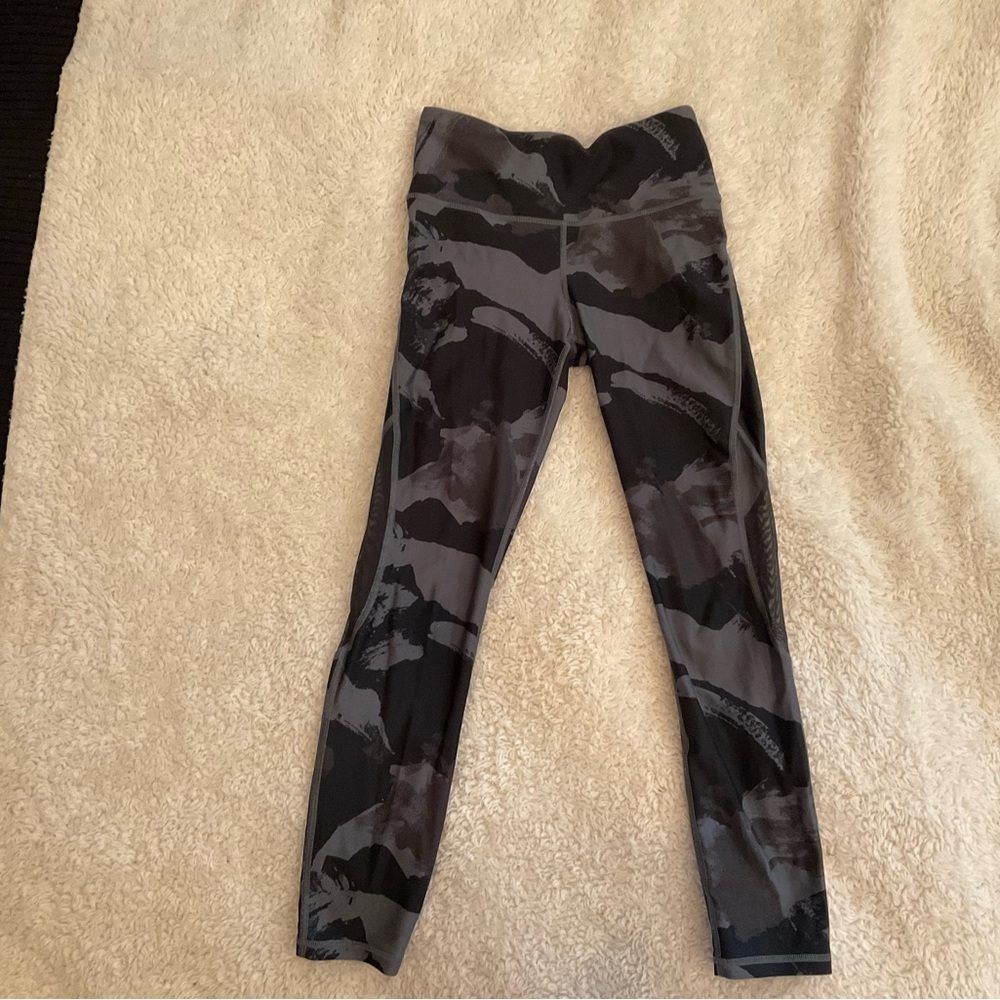 Under Armour Black and Gray print